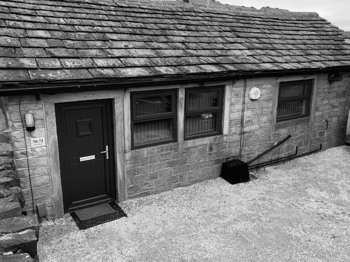 The Old Forge 5 Minutes From The Motorway With Parking Villa Bradford  Exterior photo